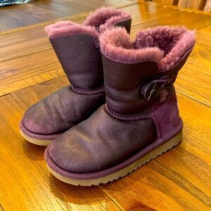 💜 UGG Bailey Button Boots 💜